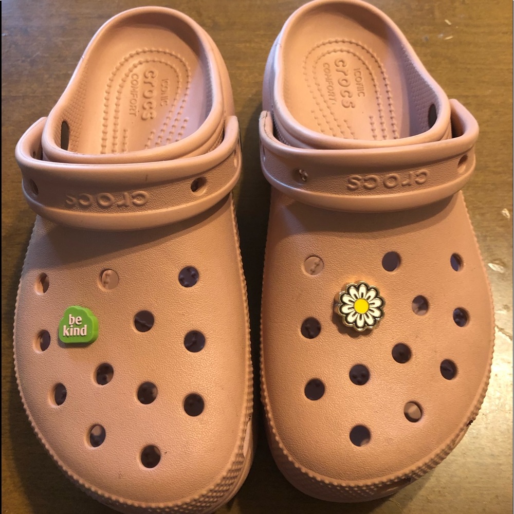 Crocs platform style blush color size 7 women’s